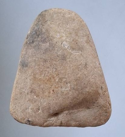 พระปิดตา เนื้อผงเก่าๆ ไม่ทราบที่