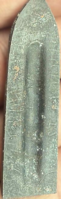 *พระร่วงยืนหลังรางปืน วัดพระสิงห์ เชียงใหม่ ปี๒๕๑๒ เนื้อทองเหลืองรมดำ*