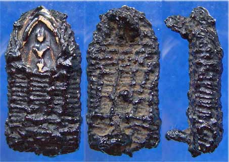 หลวงปู่ภู วัดอินทร์ พิมพ์อุ้มบาตร ถักเชือก ลงรักเก่า พร้อมตลับทองลงยา ลงหนังสือ The Art Of Siam คอลั