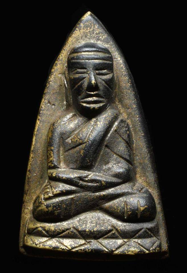 พระหลวงปู่ทวด พระอาจารย์เชื้อ หนูเพชร วัดสะพานสูง