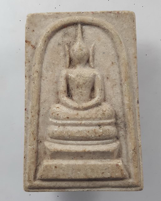 " พระสมเด็จ หลวงปู่โทน วัดเขาน้อยคีรีวัน จ.ชลบุรี สวยๆครับ "