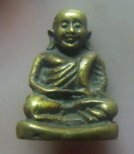 **เบา​ๆ​**รูปหล่อหลวงพ่อเงิน วัดบางคลาน เนื้อทองผสม เก่าๆ**เนื้อจัด สวยๆ เชิญชมครับ