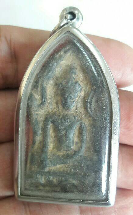 พระไม่ทราบที่ เคาะเดียว