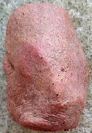 *พระเม็ดน้อยหน่า กรุวัดพระแก้ว กำแพงเพชร เนื้อดิน*