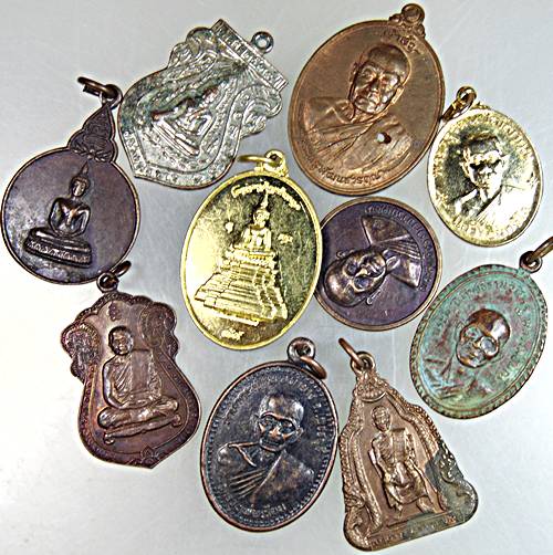 ๒๐ จัดชุดโปรฯ  ๑๐ เหรียญครับ