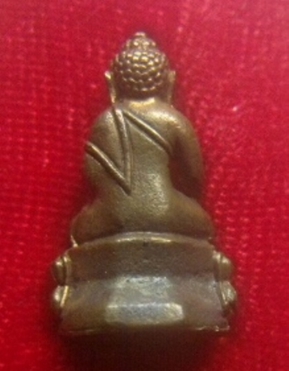 **เบาๆ**รูปหล่อพระชัยวัฒน์ วัดสุทัศน์เทพวราราม กรุงเทพฯ ปี ๒๕๕๓**พร้อมกล่องเดิม สวยๆ