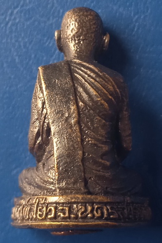 รูปหล่อ หลวงพ่อแบน วัดส้มเสี้ยว นครสวรรค์