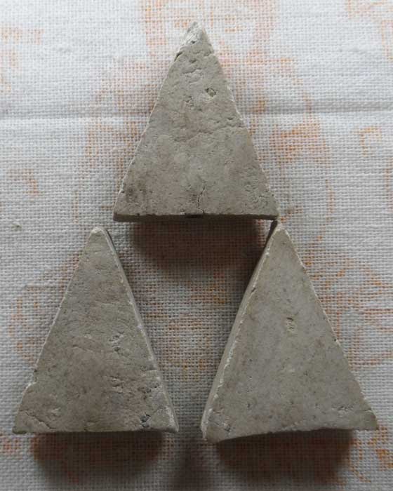 พระนางพญา ไม่ทราบที่ (๓ องค์)