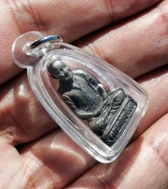 รูปหล่อแม่ชีบุญเรือน​ โตงบุญเติม เนื้อแร่​ วัดอาวุธฯ พิธีใหญ่​ ปี​ 2521​ เคาะเดียว(2)