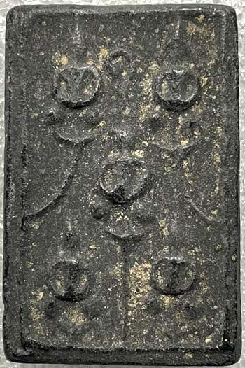 *พิมพ์พระเจ้าห้าพระองค์ วัดบางคลาน พิจิตร ปี๒๕๑๕ เนื้อผงใบลาน*