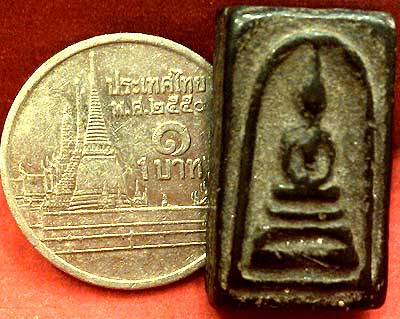 *พิมพ์คะแนนขาโต๊ะ เนื้อดิน หลวงพ่อมุ่ย วัดดอนไร่ สุพรรณบุรี กรุโบสถ์ใหม่ ปี๒๕๑๑*