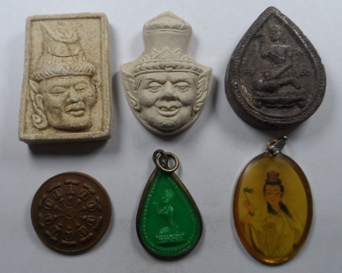 ชุดเครื่องราง ๖ ชิ้น