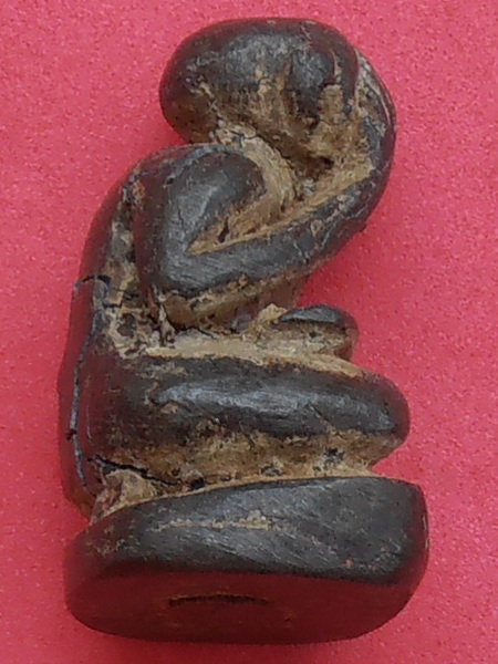 พระปิดตาหล่อโบราณ หลวงปู่บุญ