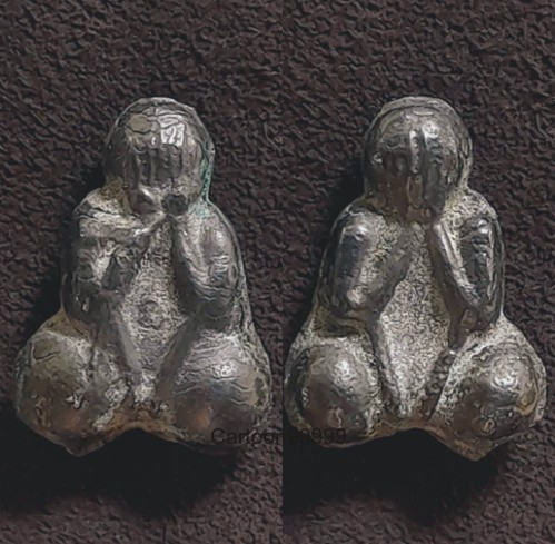 พระปิดตา ๒ หน้า หลวงพ่อเดิม วัดหนองโพธิ์ นครสวรรค์ครับ เนื้อเมฆพัตร พิมพ์ใหญ่ครับ เดิมๆ ครับผม