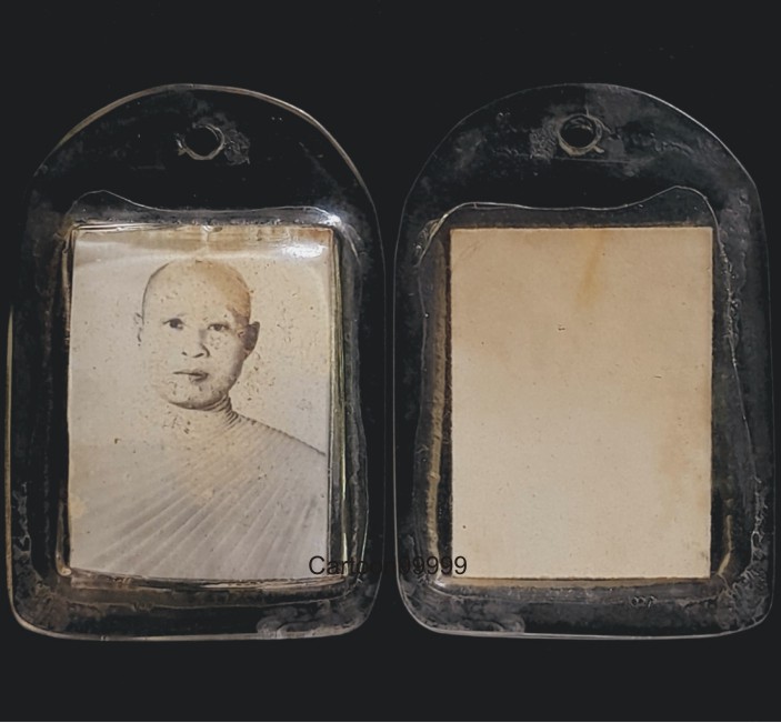 ภาพถ่ายหลวงพ่อด้วง วัดหนองขาม สุพรรณบุรีครับ