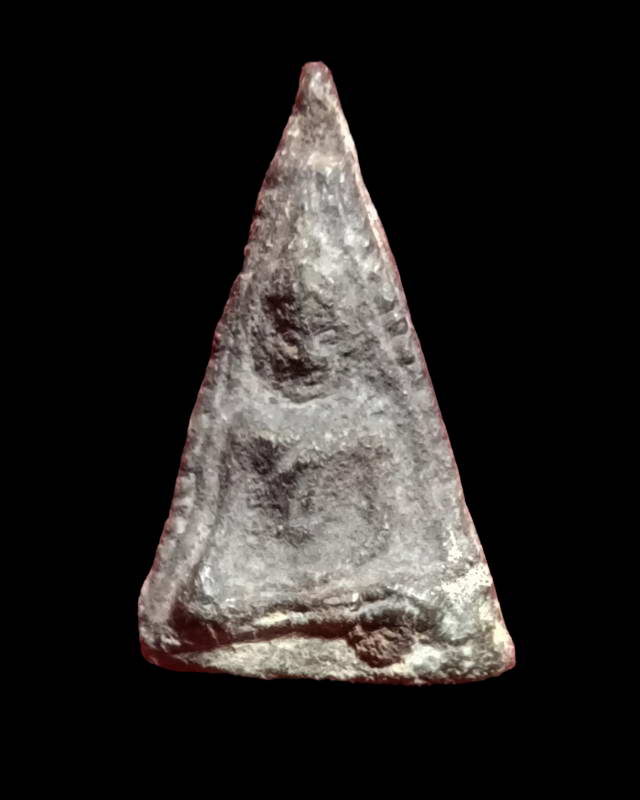 พระพิจิตรข้างเม็ดเนื้อชินเงินพิมพ์ชลูด กรุเขาพนมเพลิง สุโขทัย   3500