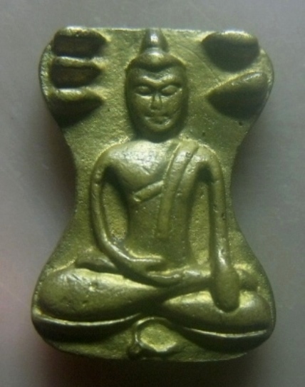 **เบาๆ**พระมเหศวร ยันต์นะ เนื้อโลหะผสม ไม่ทราบที่**สวยๆ เชิญชมครับ