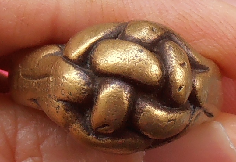 แหวนพิรอดหลวงพ่อสาย วัดท้องคุ้ง อ่างทอง