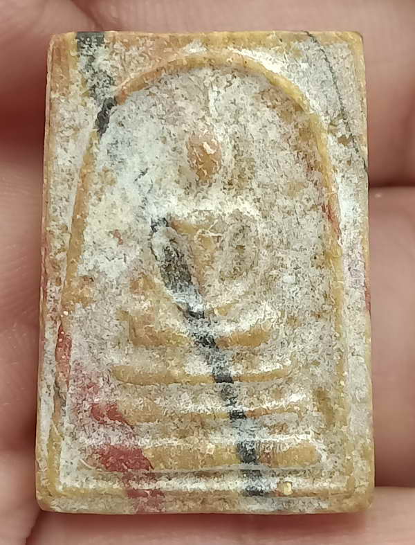 สมเด็จรุ่นแรก หลวงพ่อแนม วัดเขาหน่อ จ.นครสวรรค์ เนื้อผงน้ำมัน หลังยันต์จม ลายสายรุ้ง