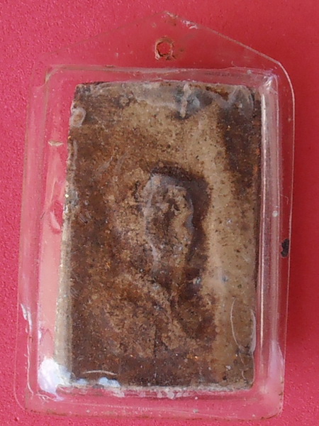 พระรูปเหมือนสมเด็จโต เนื้อผง เลี่ยมเก่า ไม่ทราบที่