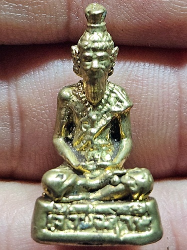 รูปหล่อเจ้าพ่อฤาษี รุ่นแรก