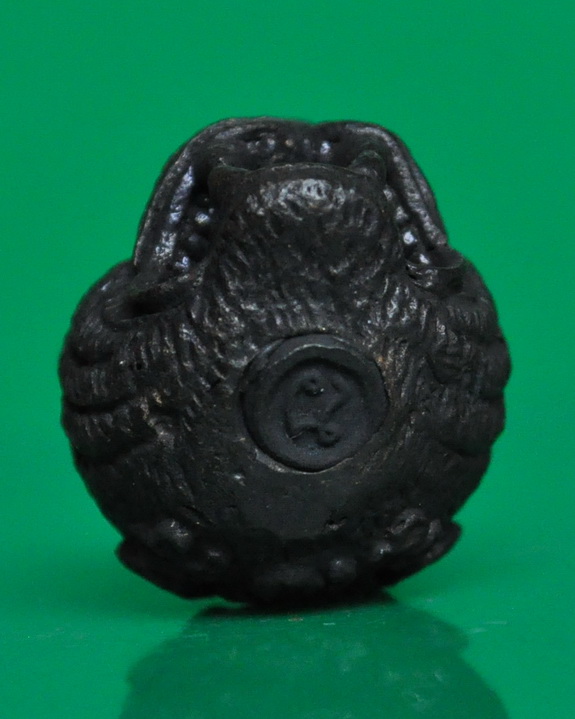 ลูกอมพญาเสือ หลวงพ่อไสว วัดปราสาทเขาพนมรุ้ง 