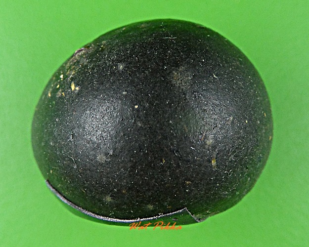 ลูกอมผงมหาว่าน ฝังตะกรุดเงิน หลวงปู่สิงห์ วัดบ้านขี้เหล็ก ศรีสะเกษ .D339.