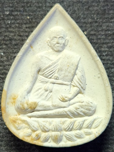 วัดบางหัวเสือ อ.พระประแดง จ.สมุทรปราการ พระผงพิมพ์กลีบบัว หลวงพ่อบัว 