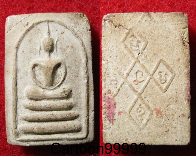 สมเด็จจัมโบ้ หลังยันต์ข้าวหลามตัดครับ พระสวย สมบูรณ์ เนื้อเก่าครับผม