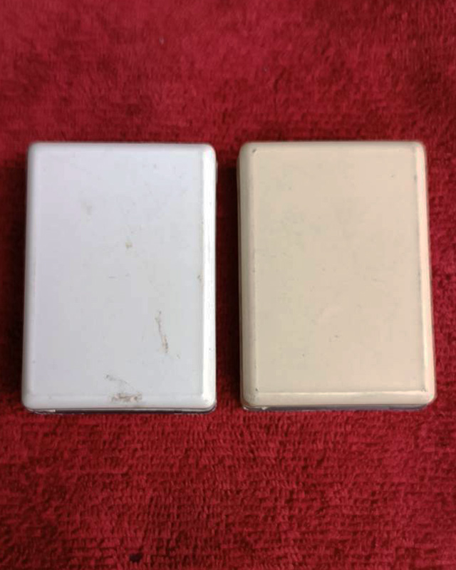 กล่องเปล่าใส่พระ 25 พุทธศตวรรษ เนื้อชิน เขี้ยวหัก