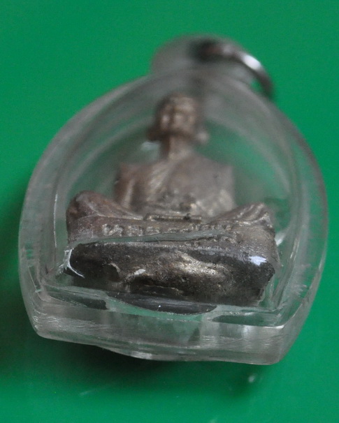 รูปเหมือนหล่อโบราณรุ่นแรก หลวงปู่ชื้น วัดญาณเสน 