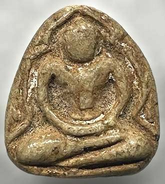 *พิมพ์หลวงพ่อโต เนื้อผง กรุวัดอัมพวา บางกอกน้อย กรุงเทพฯ*