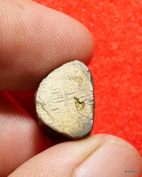  รูปหล่อโบราณพระครูอุทาน วัดตลุกหมู  จ.อุทัยธานี