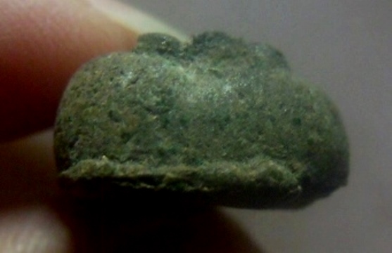 **เบา​ๆ​**พระปิดตามหาลาภ เนื้อว่าน ท้องยันต์เฑาะว์ หลังฝังตะกรุด เก่าๆ ไม่ทราบที่**เนื้อจัด สวยๆ