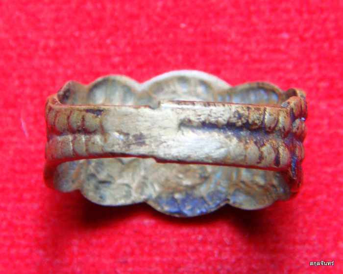 แหวนทองเหลืองลงยา หลวงพ่อสาย วัดท้องคุ้ง จ.อ่างทอง