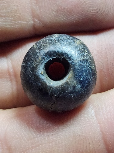 วัดพวงมาลัย สมุทรสงคราม  เม็ดประคำใบลาน หรือ พิศมร (ลูกสะกด) หลวงพ่อแก้ว 