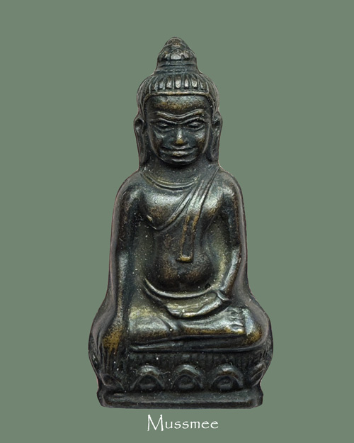 พระหูยาน หลังจปร. (รุ่นปืนแตก) ในหลวงเสด็จเททอง เกจิ 108 ปลุกเสกพิธีใหญ่