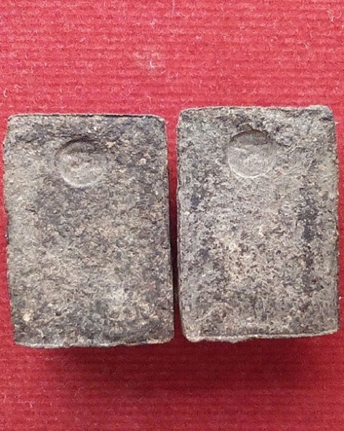 หลวงปู่ทวด วัดห้วยมงคล พิธีมหามงคลผ่านไฟ ปี44 เนื้อผงว่าน108 พิมพ์เล็ก...เคาะเดียวแดง.... 