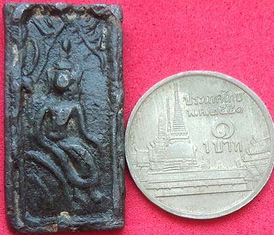 *พระหลวงพ่อปลา วัดโบสถ์ ชัยนาท ปางห้อยพระบาท เนื้อชิน*