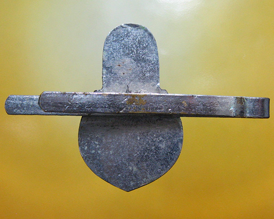 แหนบ เน๊คไทด์ ภปร วัดวังกระโจม จ.นครนายก