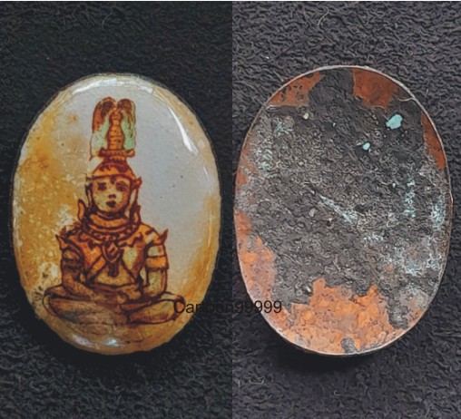 ล็อกเก็ตหิน พระแก้วมรกต เก่าๆ สวย สมบูรณ์ครับผม