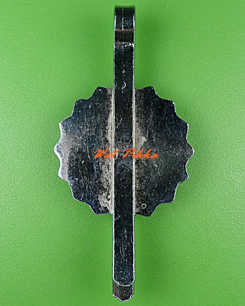 แหนบพระครูอัมพรไพโรจน์ วัดสว่างฟ้า ชลบุรี .5246.