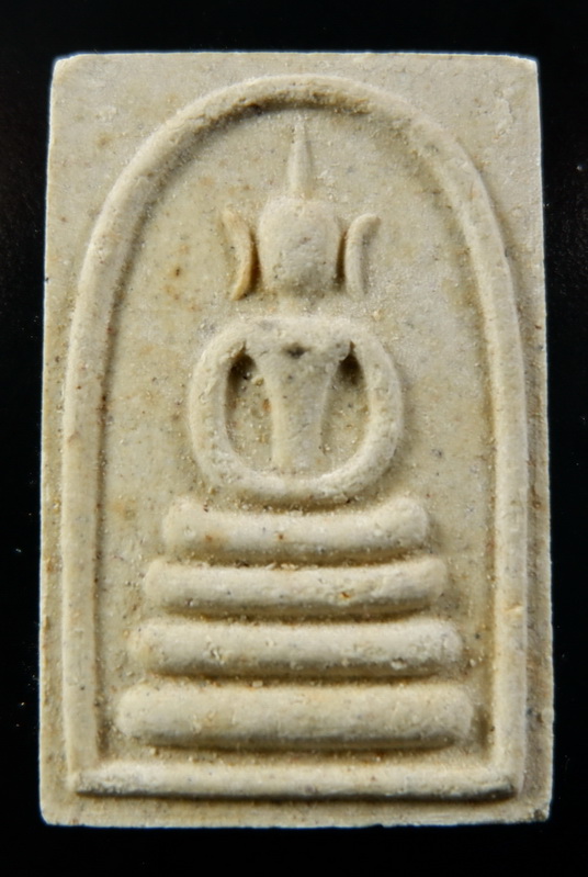 พระสมเด็จพิมพ์นิยมหลวงปู่ภู วัดอินทรวิหารบางขุนพรหม จ.กรุงเทพฯ ปี ๒๕๓๕ สวยครับ