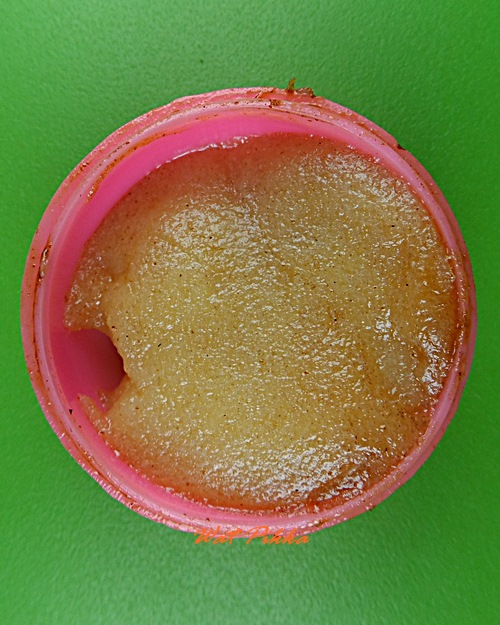 สีผึ้งหลวงพ่อพิเชฐ วัดโคกหม้อ ลพบุรี .5479.