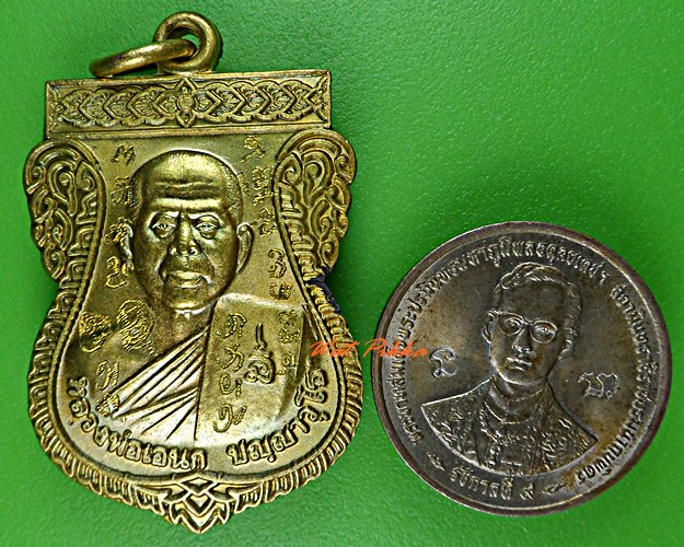 เหรียญรุ่น๑หลวงพ่อเอนก วัดปรีดาราม นครปฐม .5592.