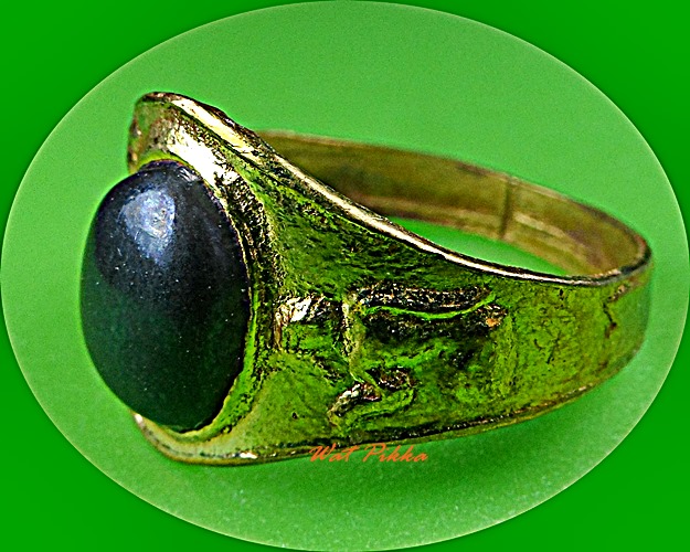 แหวนหัวนิล ข้างนางกวัก .5746.