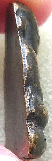 รูปเหมือนครึ่งซีก เนื้อทองเหลืองเก่า