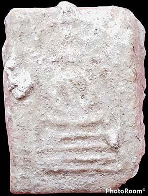 เนื้อผงลงกรุ