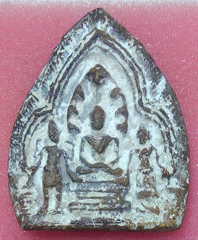 พิมพ์ตรีกาย เนื้อดินเก่าๆ