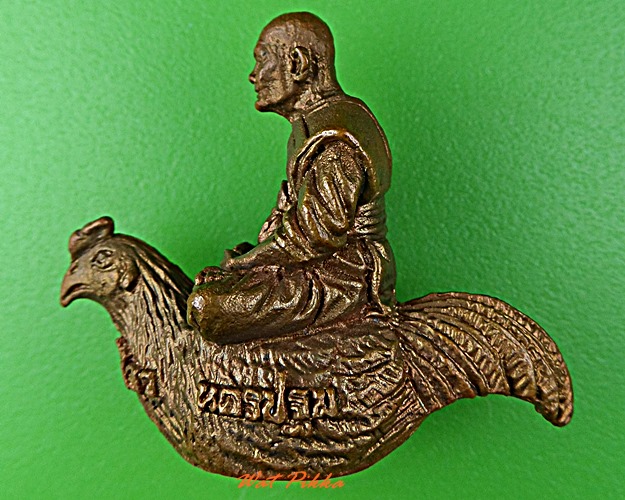 รูปหล่อหลวงพ่อไสว วัดปรีดาราม นครปฐม .5784.